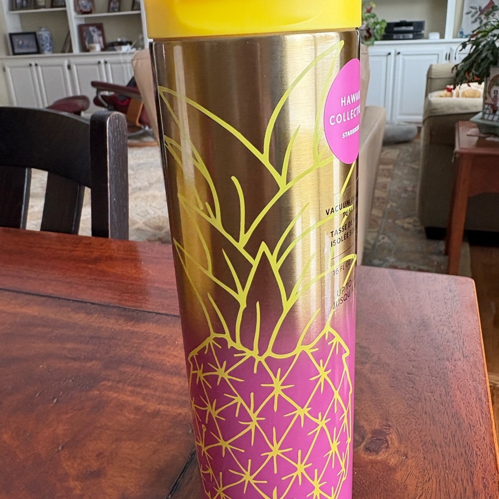Hawaii Starbucks vacuum insulated tumbler - Picture 2 of 7